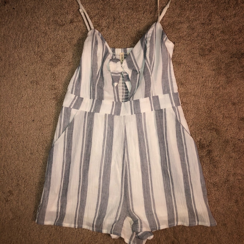 Stripped Tie Front Romper